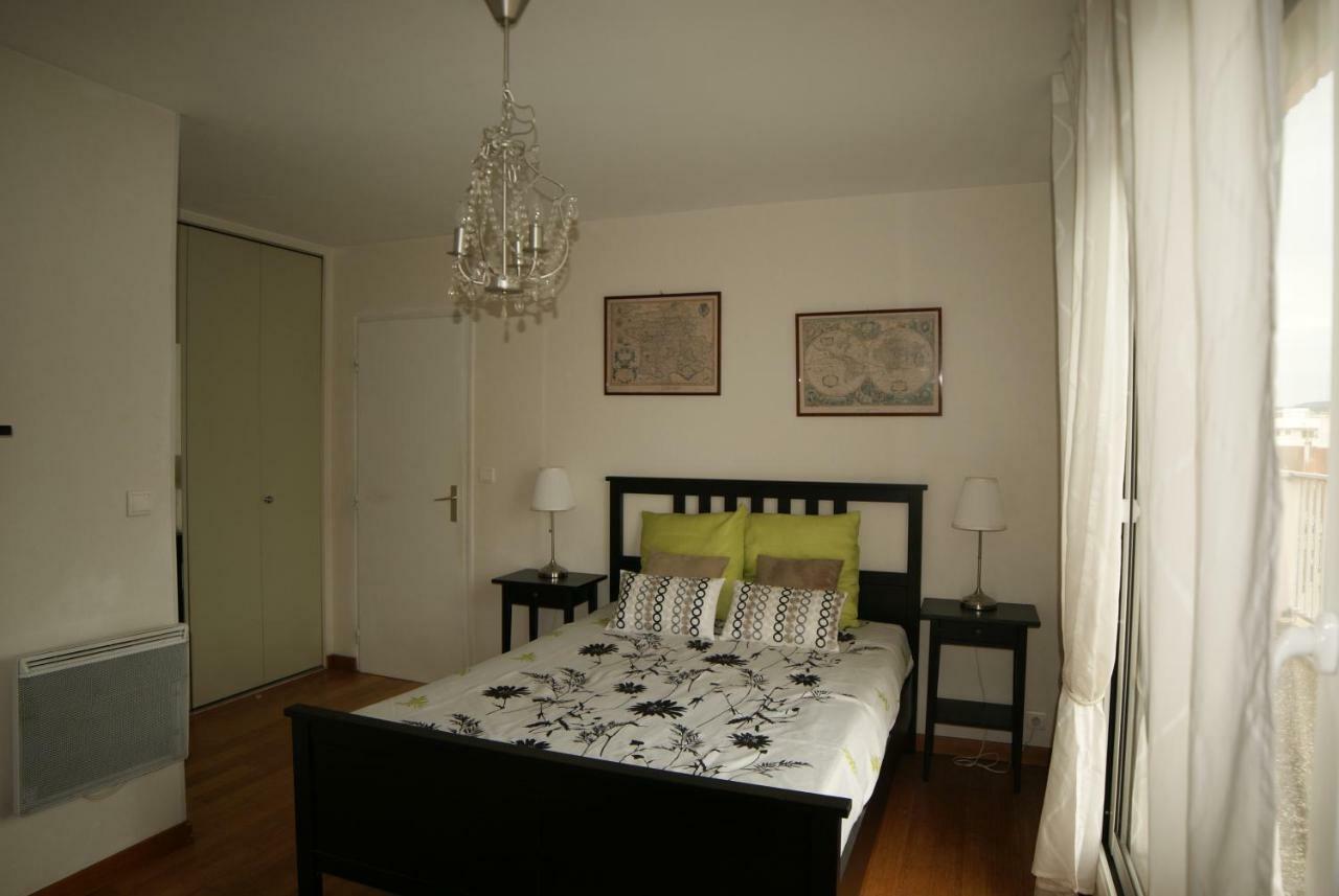 Les Burgondes Apartamento Dijon Exterior foto